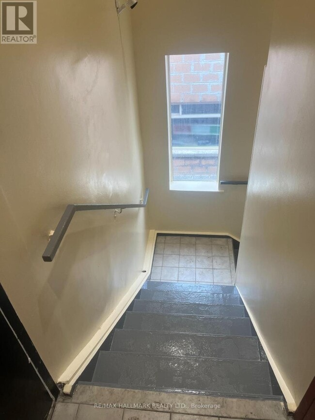 Building Photo - 280 Raleigh Ave