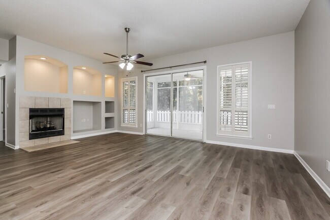 Building Photo - 923 Mystic Harbor Dr
