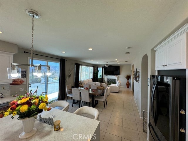 Foto del edificio - 41093 Hatton Garden Ct