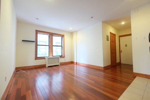 Foto del edificio - 305 Convent Ave