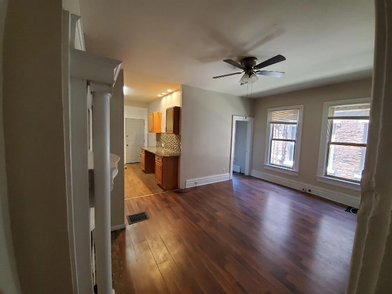 Foto principal - 95 W 1st Ave