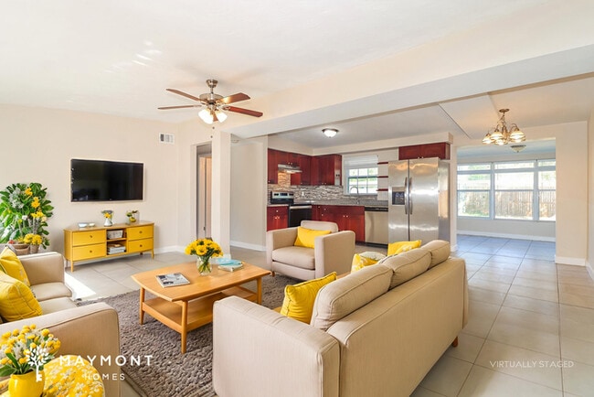 Building Photo - 2250 Norman Dr