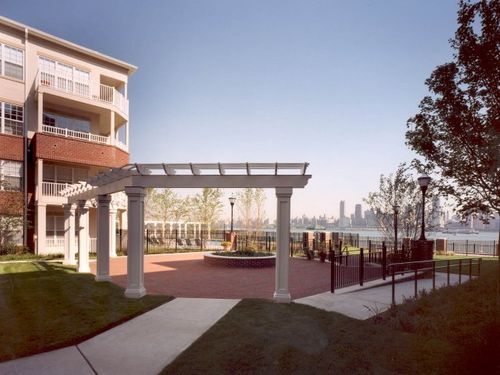 Building Photo - 26 Ave at Port Imperial