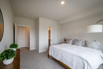 Interior Photo - The Modern