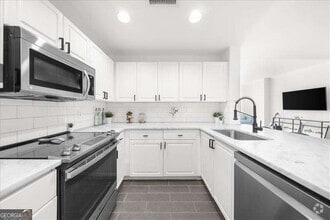 Building Photo - 3475 Oak Valley Rd NE