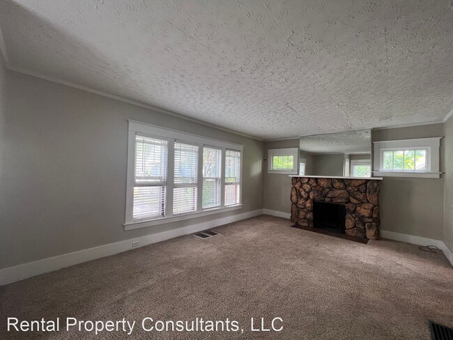 Foto del edificio - 2 br, 1 bath House - 914 Virginia St SE