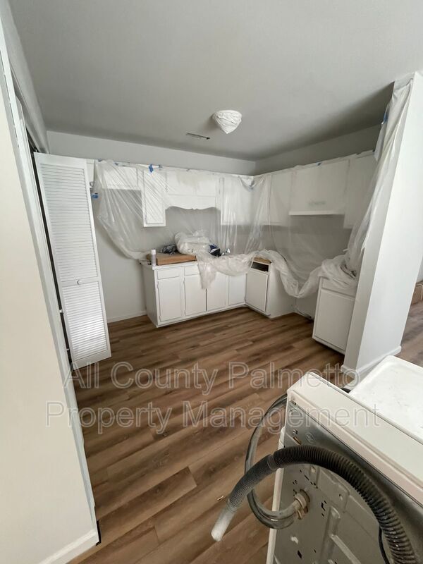 Foto del edificio - 47 Elmwood Pl