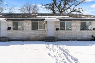 Building Photo - 5410 N Lacey St