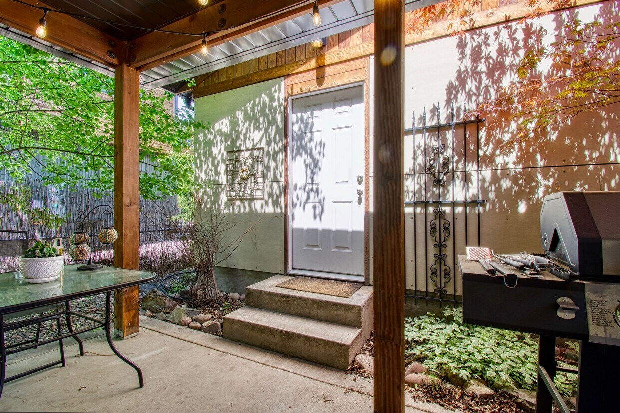Foto principal - 1844 S 11th St W