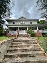 Building Photo - 233 Blue Ridge St