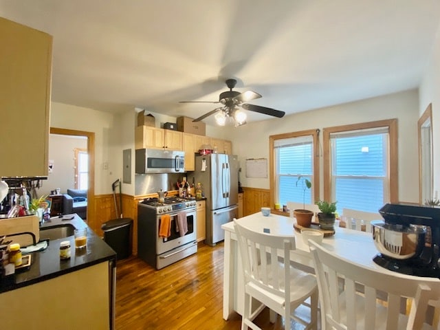 Building Photo - 137 Marcella St