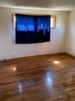 Building Photo - 209 S Tree St