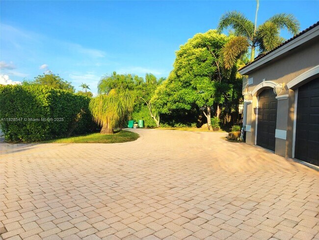 Foto del edificio - 13196 SW 190th St