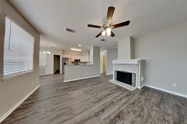 Building Photo - 16935 Valley Palms Dr