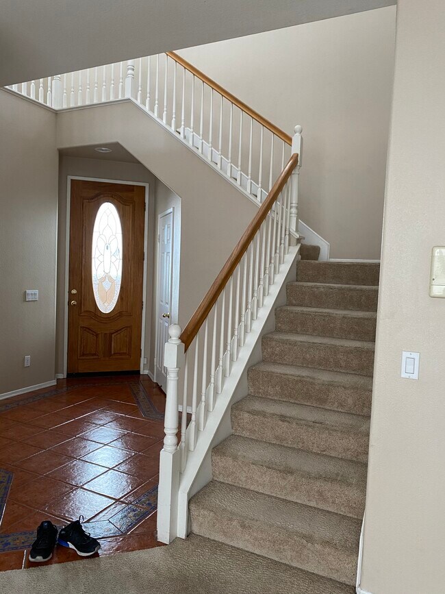 Building Photo - 11855 Westview Pky