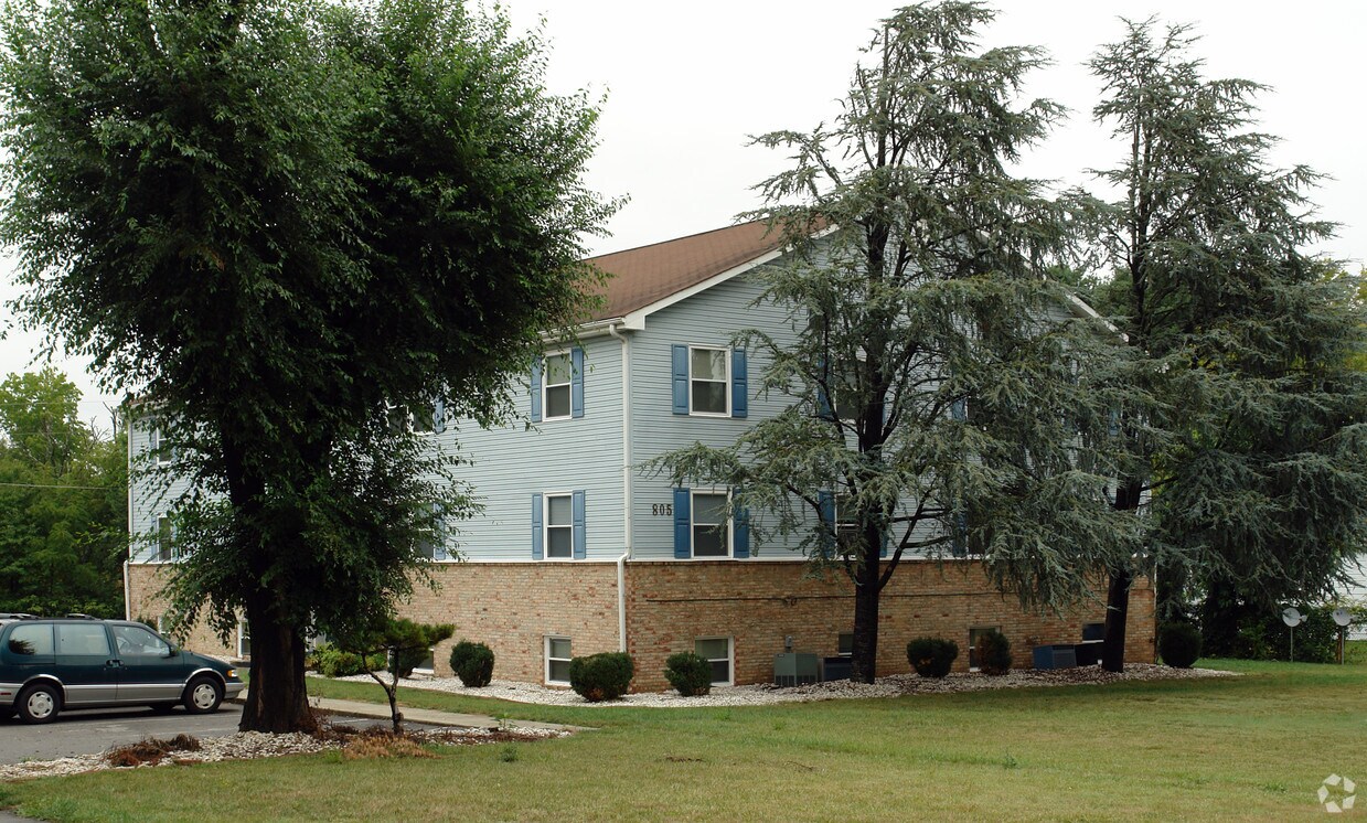 805 Apperson Dr, Salem, VA 24153 Apartments in Salem, VA