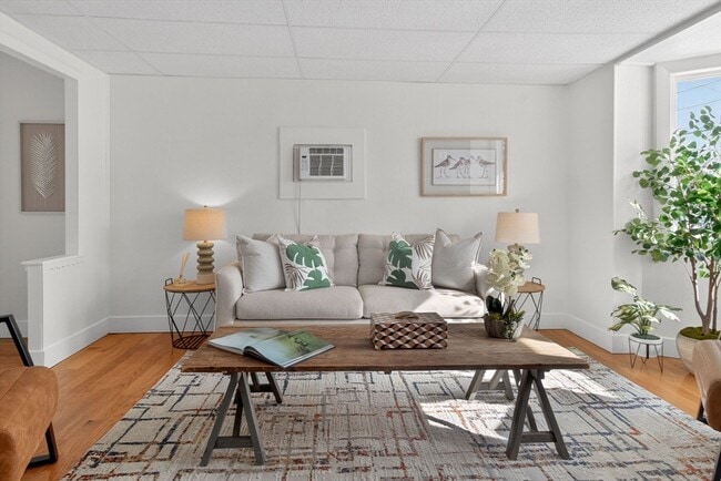 Building Photo - 41 Prescott St