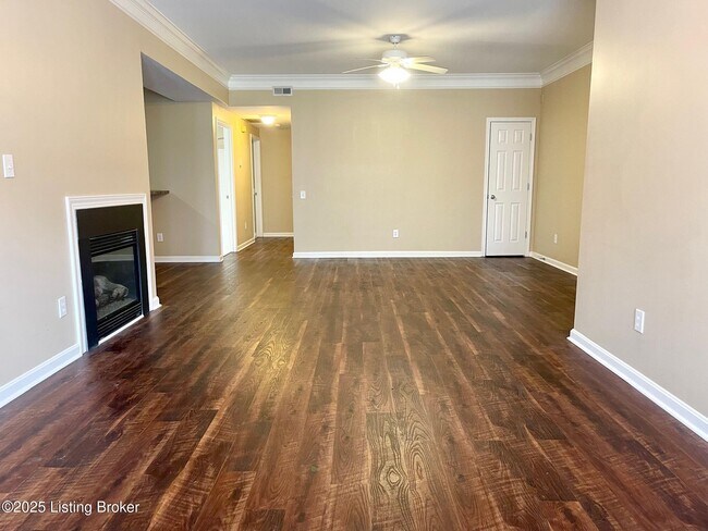 Building Photo - 10308 Dorsey Village Dr