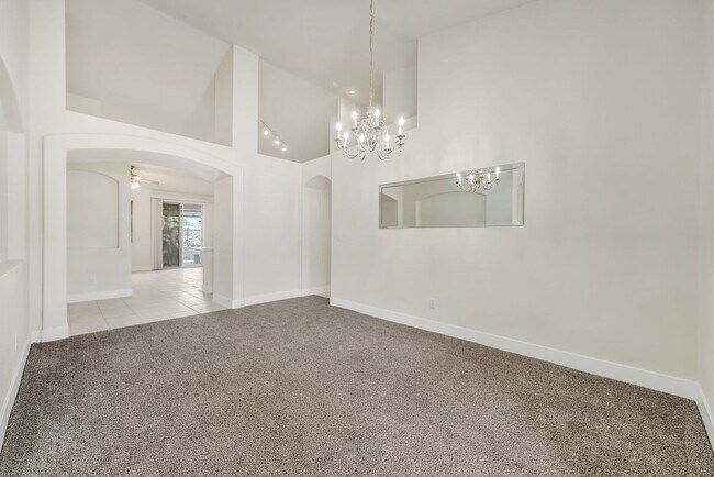 Foto del edificio - Single-Story Seven Hills Retreat with Stunning City & Mountain Views!