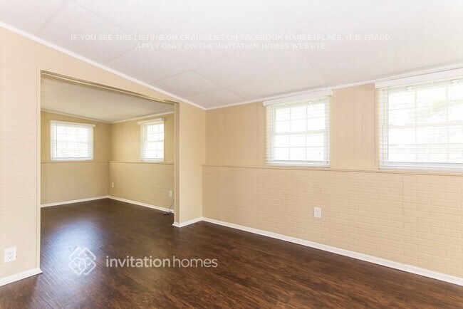 Foto del edificio - 618 15th Ave Dr E