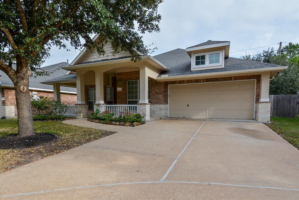 Primary Photo - 17710 Barker Grove Ct