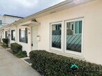 Foto principal - 1+1 Cozy Triplex in Prime West LA Location