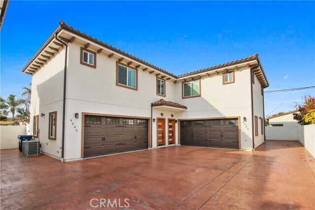 Foto principal - 4545 161st St