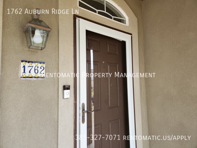 Foto del edificio - 1762 Auburn Ridge Ln