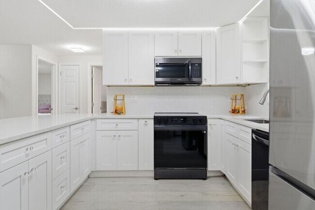 Foto del edificio - Renovated Home near downtown New Port Richey