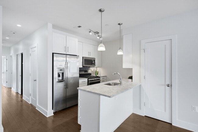 Foto del edificio - 3821 14th St NW