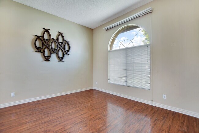 Foto del edificio - 14527 Pony Trail Rd