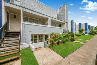 Building Photo - 781 Country Pl Dr