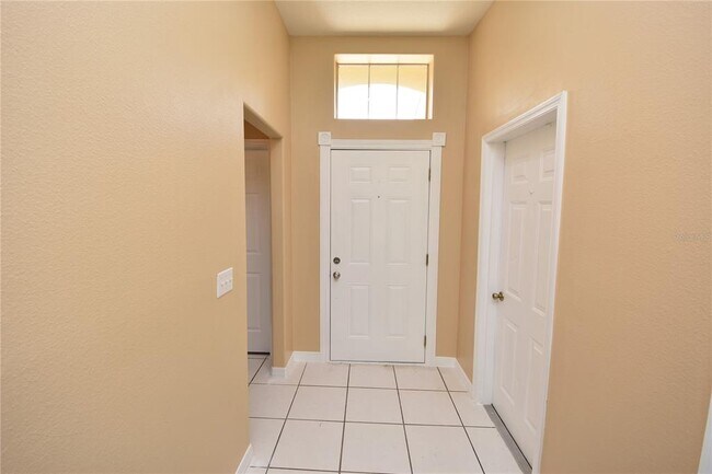 Building Photo - 5 Rambling Ln