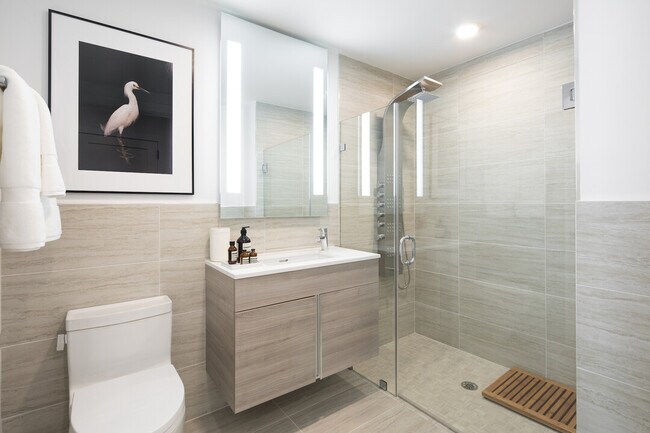 Foto del edificio - 7605 River Rd