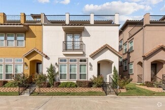 Building Photo - 14 W Oaks Dr