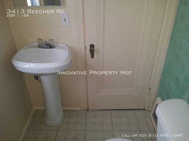 Foto del edificio - 3413 Beecher Rd