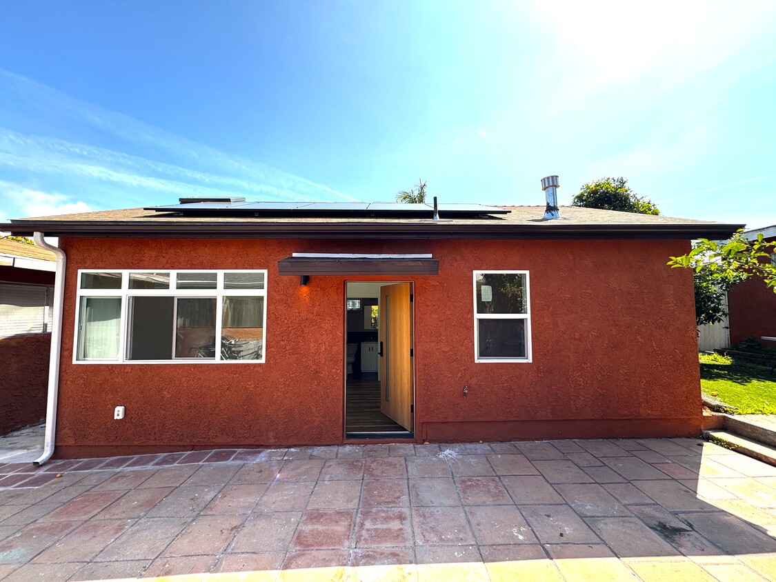 Foto principal - 4724 W 172nd St
