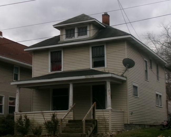 Building Photo - 511 W Lenawee St