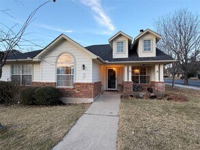 Building Photo - 432 Hanover Ct