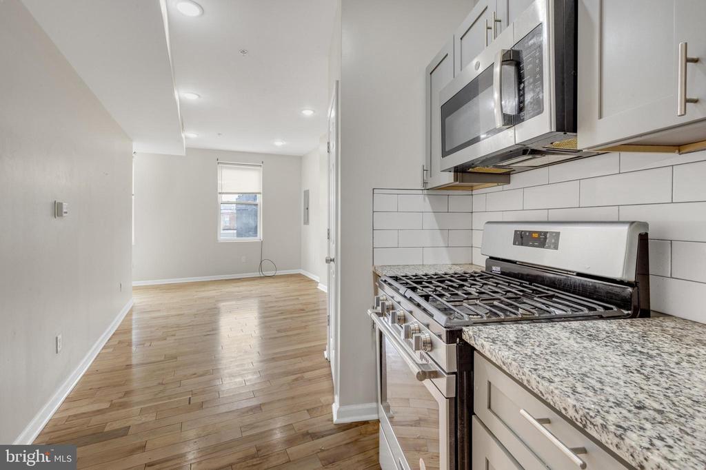 Primary Photo - 2604 Frankford Ave