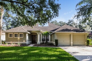 812 Hickory Glen Dr