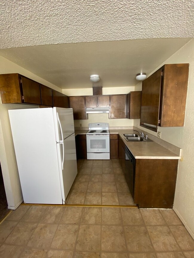 Foto del edificio - 2112-2112 N 13th St