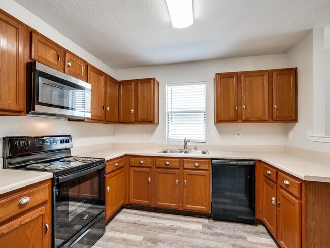 Foto del edificio - 725 Lovern St