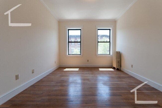 Building Photo - Unique BU Apartment