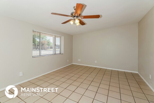 Foto del edificio - 4917 N Sunrise Ave
