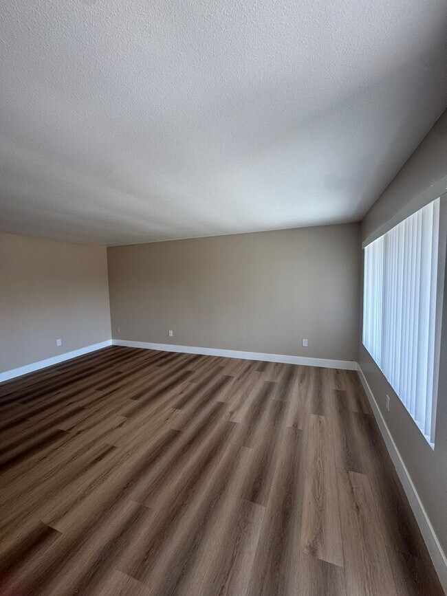Foto del edificio - 7302 Elk Cir