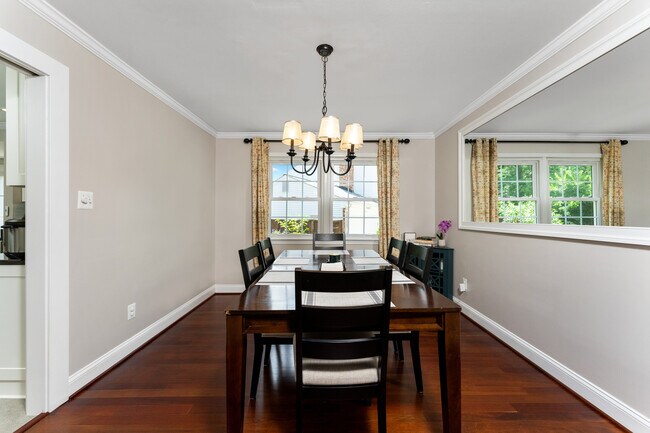 Foto del edificio - 9625 Lincolnwood Dr