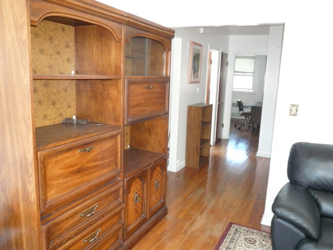 Photo - 3250 34th St Apartments