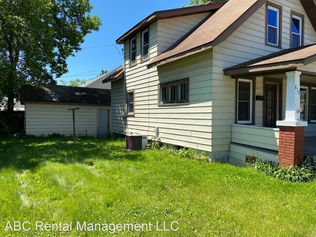 Foto del edificio - 3 br, 1.5 bath House - 815 West Thomas Street