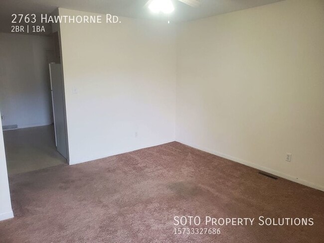 Building Photo - 2BD Duplex w/w/d hookups near Arena Park